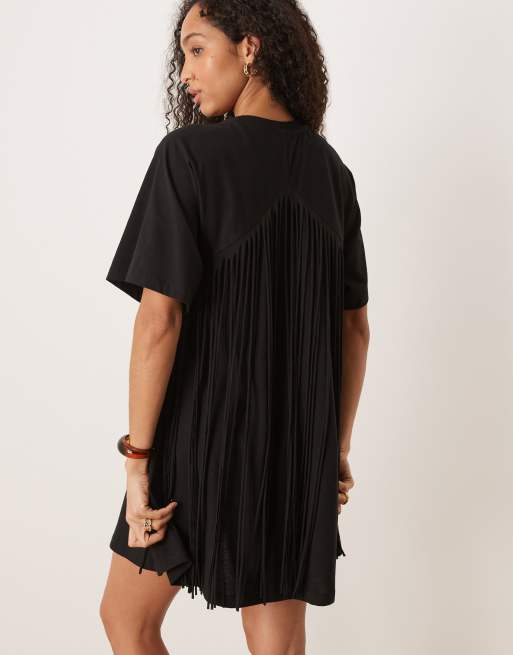 ASOS DESIGN - Vestito stile t-shirt svasato nero con frange sul retro, 4 di 4