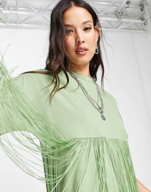 ASOS DESIGN - Vestito T-shirt corto verde oliva con frange, 3 di 4