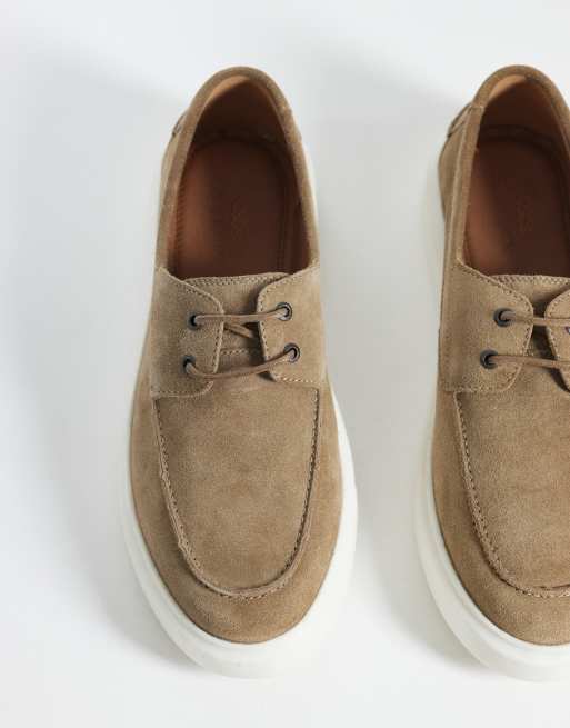 ASOS DESIGN - Veterschoenen van suède in nertsbruin met witte cupzool, 3 van 4