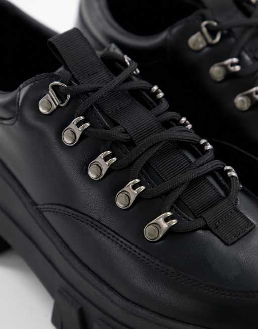 ASOS DESIGN - Veterschoenen van zwart imitatieleer met dikke zool, 3 van 4