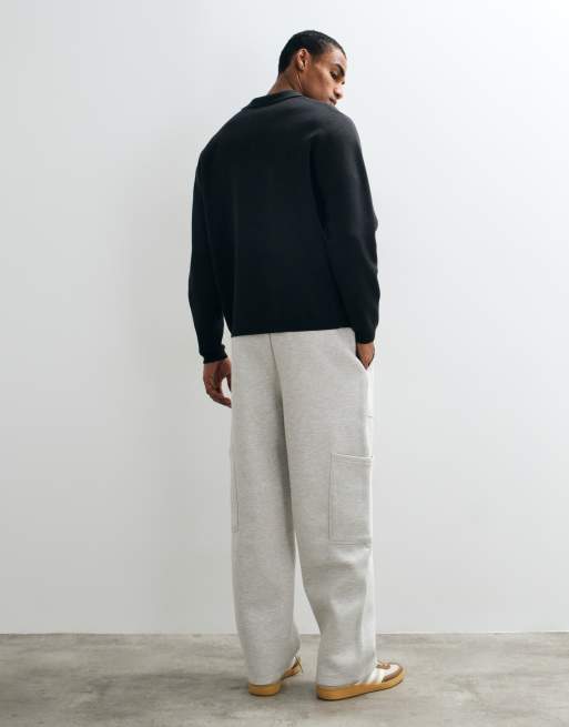 ASOS DESIGN vida cargojoggers i scubaliknande tyg med påsydda fickor i ljusgrå melerad, 4 av 5