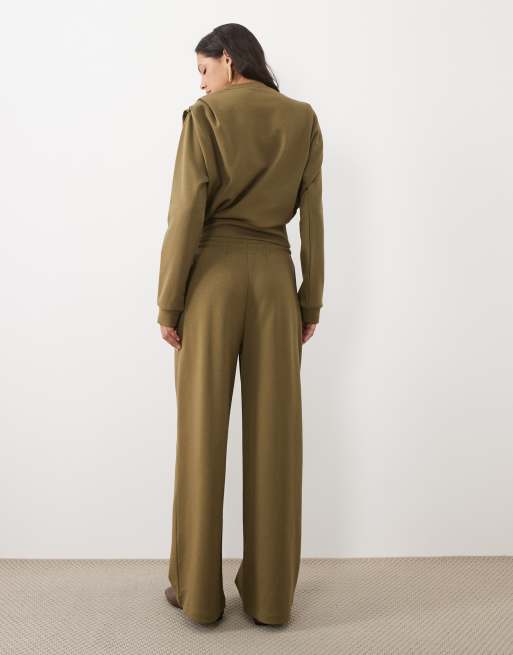 ASOS DESIGN vide ben joggers med bindebånd i taljen, del af sæt i khaki, 4 af 5