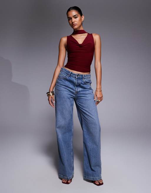 ASOS DESIGN – Vinröd, åtsmitande topp med draperad ringning och sjaldetalj, 3 av 4