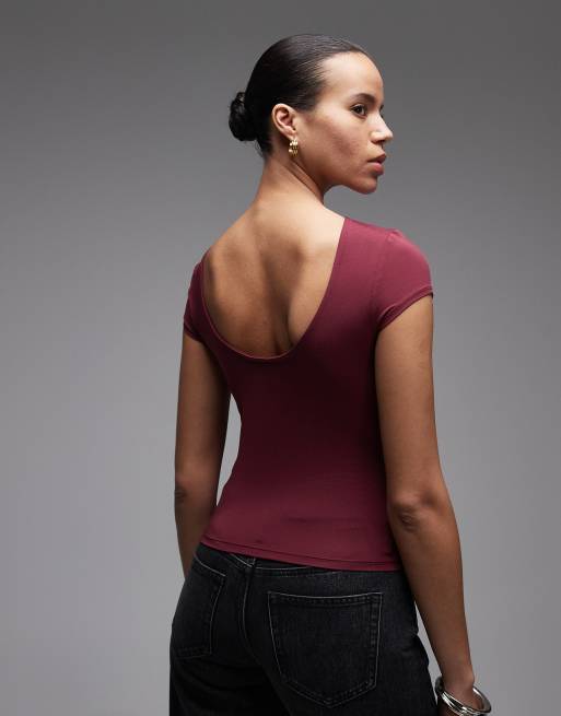 ASOS DESIGN – Vinröd, åtsmitande topp med holkärmar och djup ringning baktill, 3 av 4