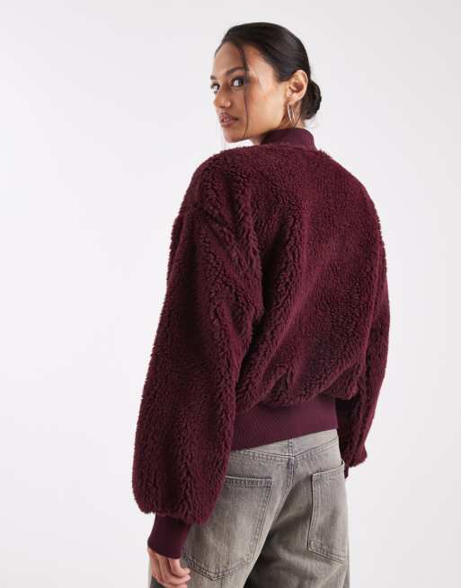 ASOS DESIGN – Vinröd bomberjacka i teddy, 4 av 4
