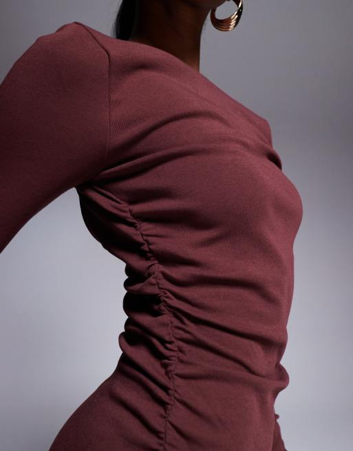 ASOS DESIGN – Vinröd mini med rynkning i sidan och långa ärmar, 3 av 4