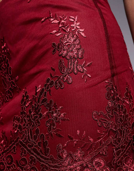 ASOS DESIGN – Vinröd minikjol med broderi och uddkant, 3 av 5