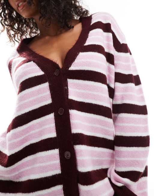 ASOS DESIGN – Vinröd och rosa, randig, stickad kofta i oversize, 4 av 4