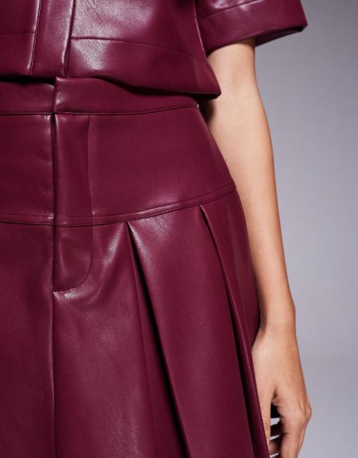 ASOS DESIGN – Vinröd, plisserad minikjol i läderimitation, del av set, 5 av 5