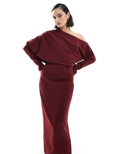ASOS DESIGN – Vinröd, slouchy midiklänning med en bar axel - view 1