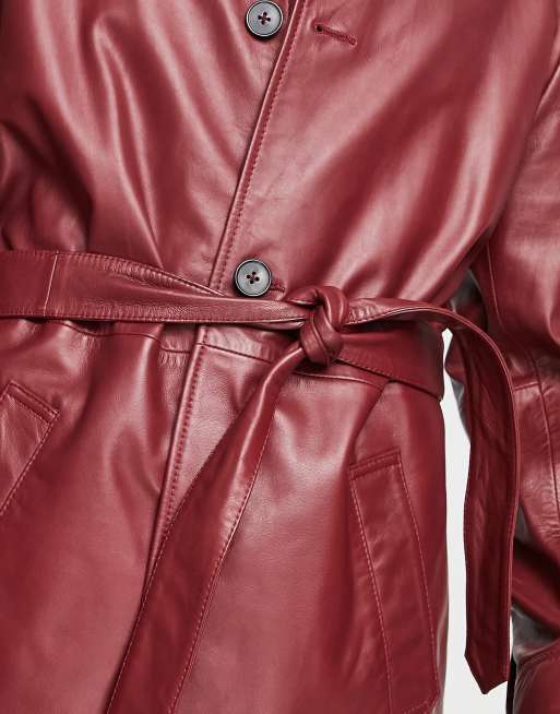 ASOS DESIGN – Vinröd trenchcoat i äkta läder, 4 av 4