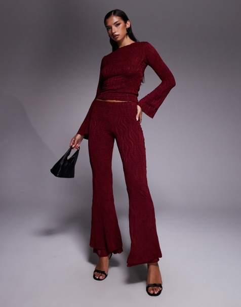 ASOS DESIGN – Vinröda, texturerade byxor med hög midja och utsvängda ben, del av set - view 1