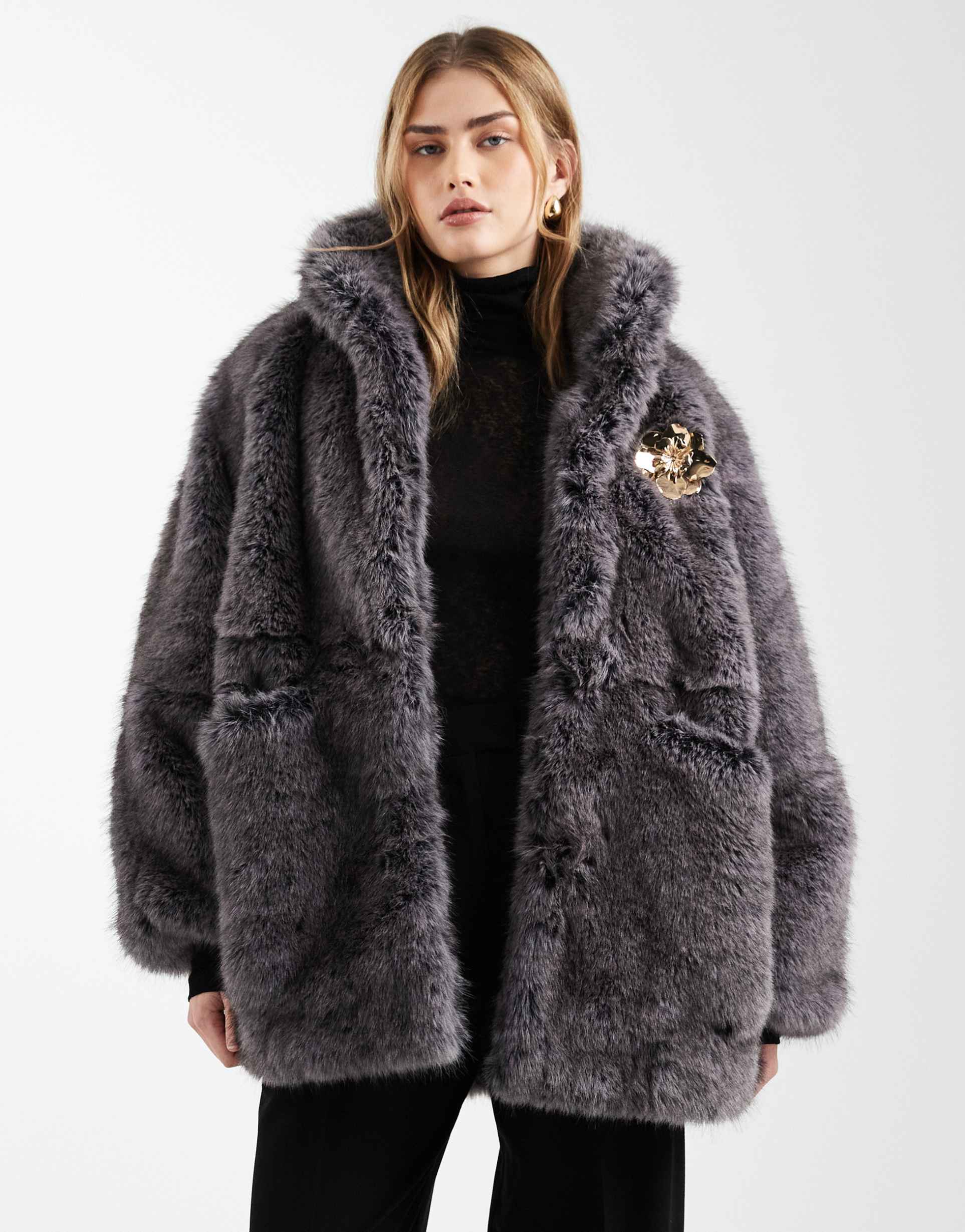 asos design vintage 80s faux fur jacket with gold brooch detailing in gray