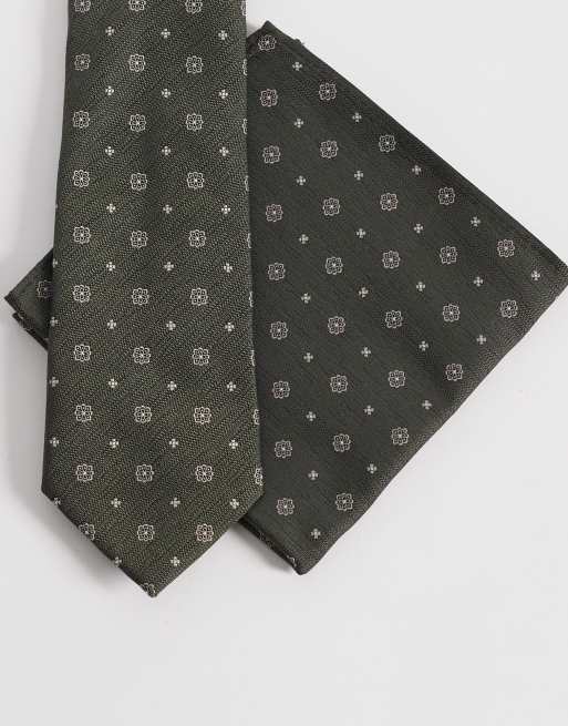 ASOS DESIGN vintage flower patterned necktie and pocket square in green