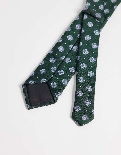 ASOS DESIGN vintage print tie and pocket square in green, 3 of 3