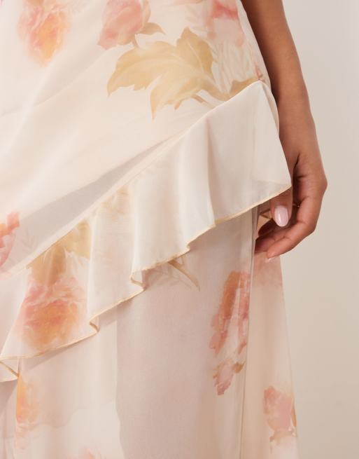 ASOS DESIGN – Vintageblommig maxiklänning i chiffong med volang och asymmetrisk fåll, 4 av 4