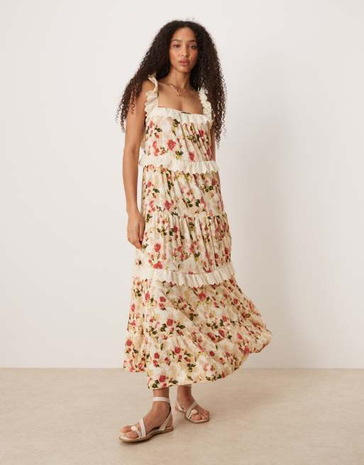 ASOS DESIGN – Vintageblommig, vid och panelsydd maxiklänning med spetsinslag och volanger