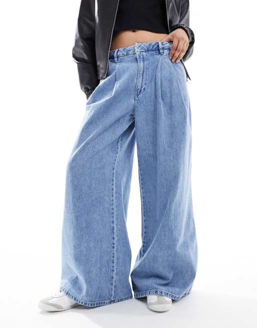 ASOS DESIGN – Vintagetvättade jeans med vida ben och veck , 2 av 5