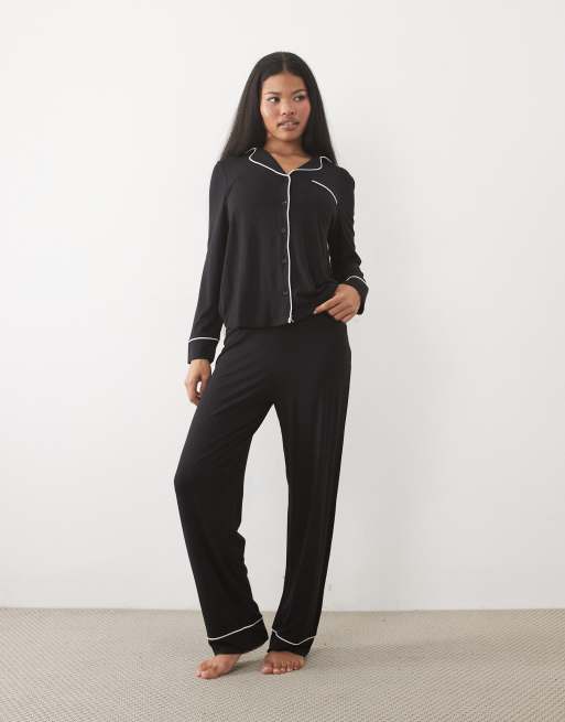 ASOS DESIGN Viscose Petite supersoft long sleeve pyjama set in black, 3 of 4