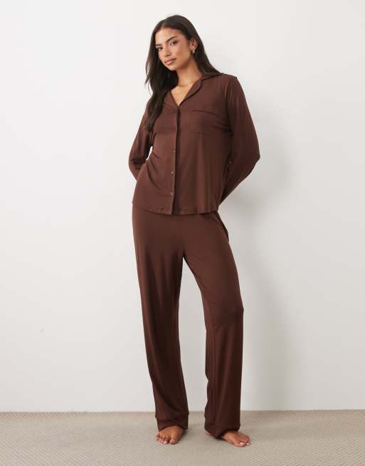 ASOS DESIGN Viscose super soft long sleeve shirt & trouser pyjama set in chocolate, 2 of 4