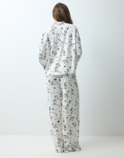 ASOS DESIGN Viscose super soft long sleeve shirt & trouser pyjama set in geese print, 4 of 4