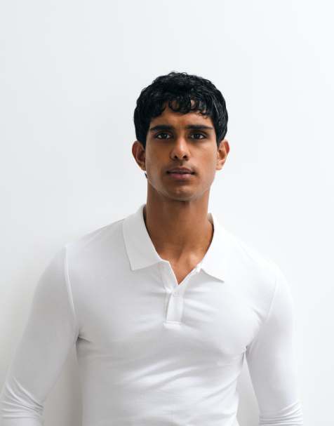 ASOS DESIGN – Vit baspikétröja i muscle fit - view 1