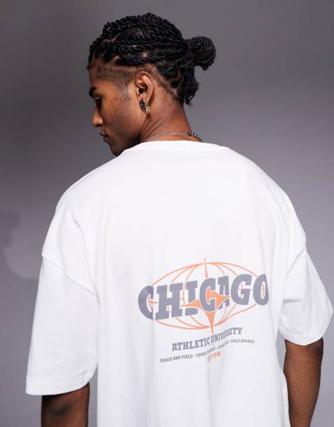 ASOS DESIGN – Vit, boxig t-shirt i oversize med sänkt axelsöm och stadstryck - view 1