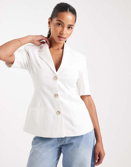 ASOS DESIGN – Vit kavaj med korta ärmar och indragen detalj, 2 av 4