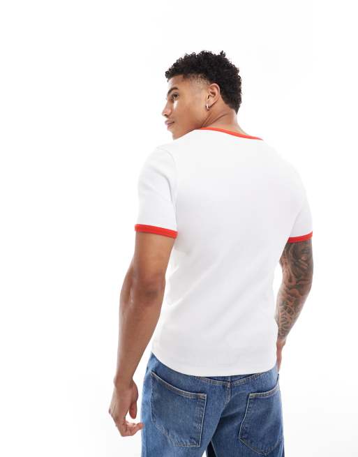 ASOS DESIGN – Vit, kort t-shirt i muscle fit med kantrand, 2 av 4