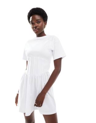 ASOS DESIGN – Vit, kort t-shirtklänning med korsettmidja - view 1