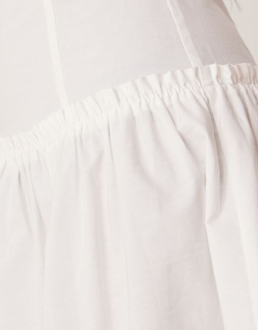 ASOS DESIGN – Vit maxiklänning i poplin med smala axelband, sömdetaljer och vid kjol, 4 av 4