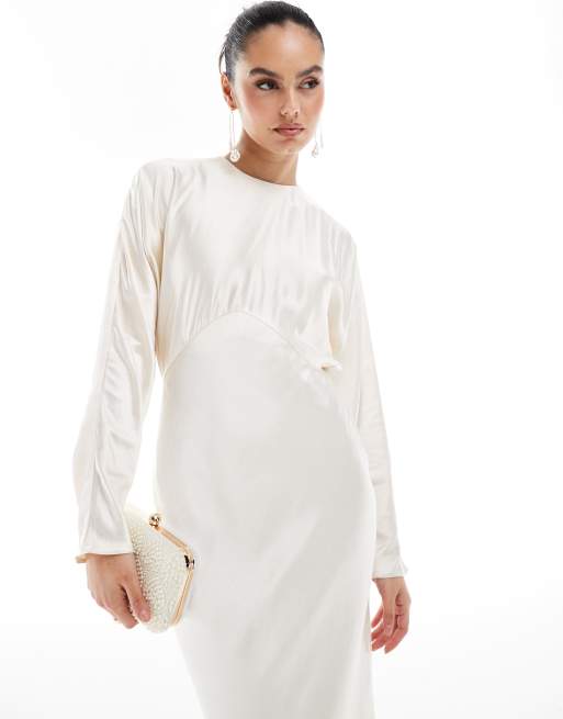 ASOS DESIGN – Vit maxiklänning i satin med pingvinärmar, 3 av 4