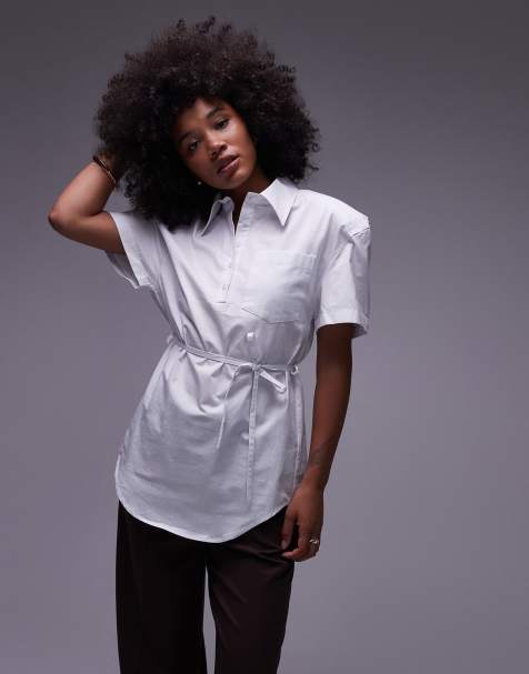 ASOS DESIGN – Vit pikétröja med axelvaddar och markerad midja - view 1