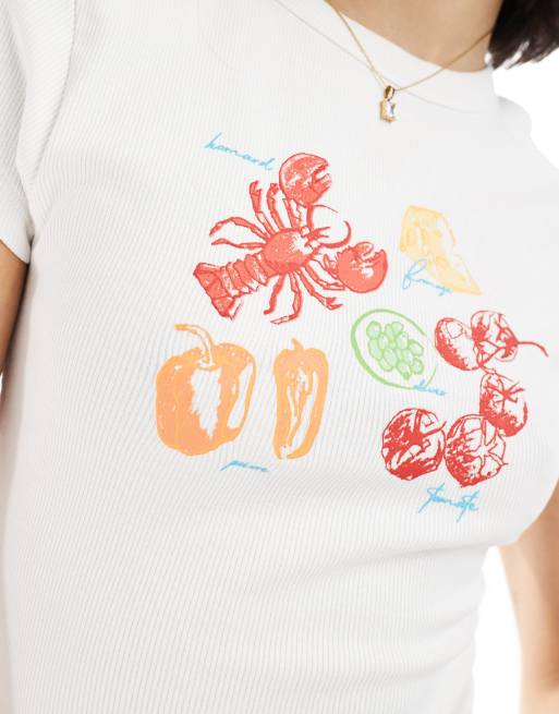 ASOS DESIGN – Vit, ribbad t-shirt i liten modell med hummertryck, 2 av 4