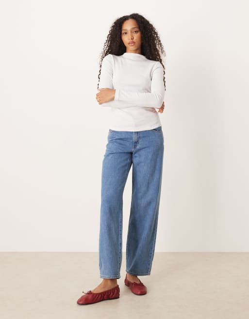 ASOS DESIGN – Vit, ribbad topp med långa ärmar och rynkade detaljer, 2 av 4