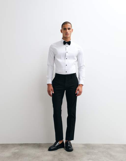 ASOS DESIGN – Vit satinskjorta i slim fit med plisserat bröstkrås, 5 av 5