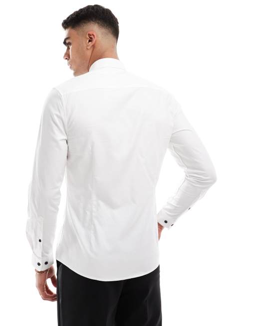 ASOS DESIGN – Vit skjorta med smal passform och plisserad detalj, 2 av 4