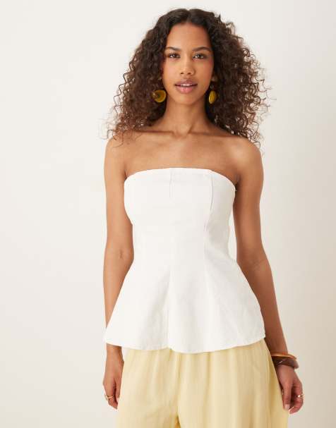 ASOS DESIGN – Vit, strukturerad jeanstopp i peplum-modell med bandeau-ringning - view 1