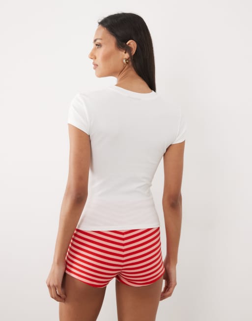 ASOS DESIGN – Vit t-shirt i krympt modell med kantrand och äppeltryck, 4 av 4