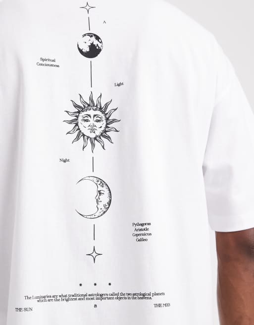 ASOS DESIGN – Vit t-shirt i oversize med astronomitryck längs ryggraden , 5 av 5