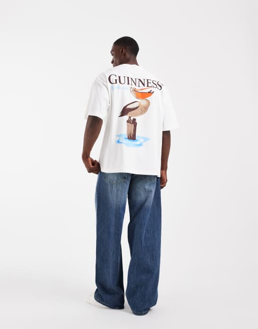 ASOS DESIGN – Vit t-shirt i oversize med Guinness-tryck, 4 av 5