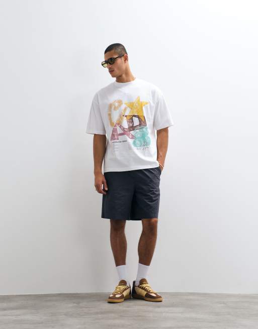 ASOS DESIGN – Vit t-shirt i oversize med klottrat texttryck, 2 av 5