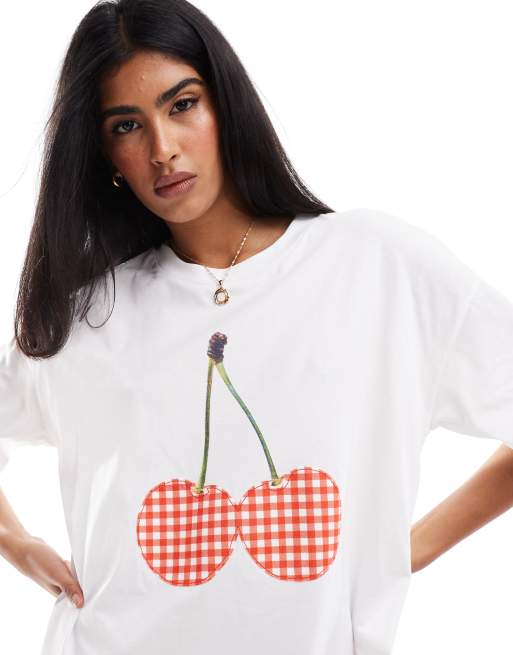 ASOS DESIGN – Vit t-shirt i oversize med körsbärstryck