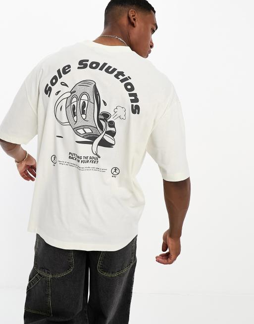 ASOS DESIGN – Vit t-shirt i oversize med tecknat skotryck baktill, 3 av 4
