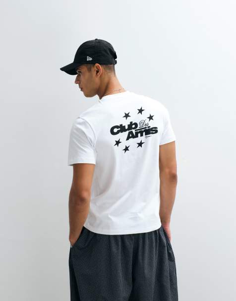 ASOS DESIGN – Vit t-shirt i regular fit med stjärntryck - view 1