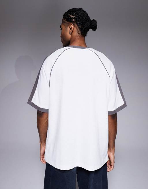 ASOS DESIGN – Vit, våfflad, kraftig t-shirt i oversize med raglan-ärmar, stadstext och passpoaler , 3 av 5