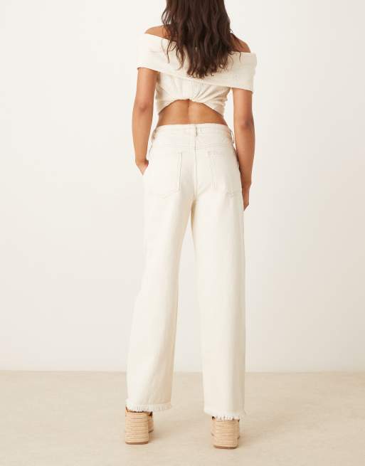 ASOS DESIGN – Vita jeans i dad-modell med vida ben och skärp, 2 av 5