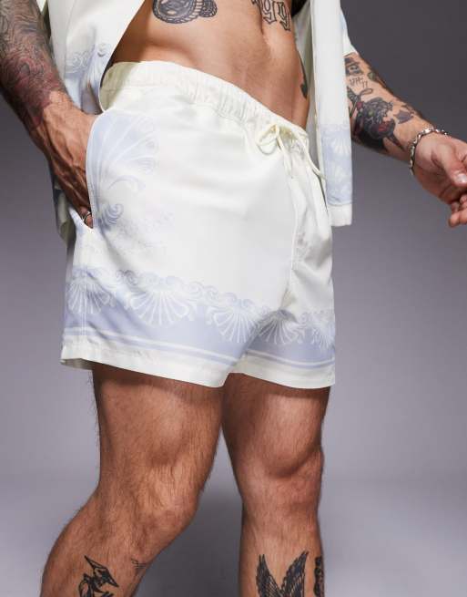 ASOS DESIGN – Vita, korta badshorts med mönstrade kanter, del av set, 3 av 4