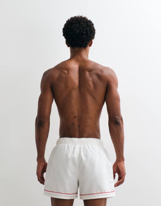 ASOS DESIGN – Vita, korta badshorts med passpoaler och broderi, 4 av 5