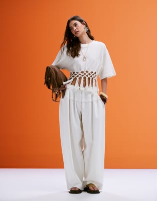 ASOS DESIGN – Vita, tvättade byxor i extra oversize med dekorativ söm - view 1